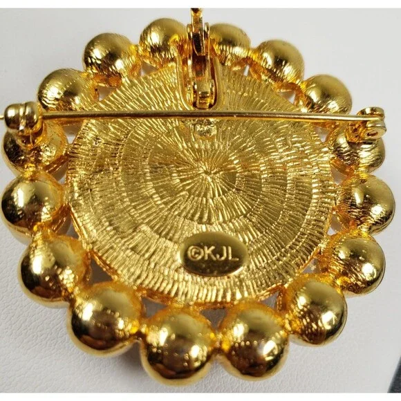 Vintage 1960's Kenneth Jay Lane Faux Pearl Gold Tone Circular Pendant Brooch Pin